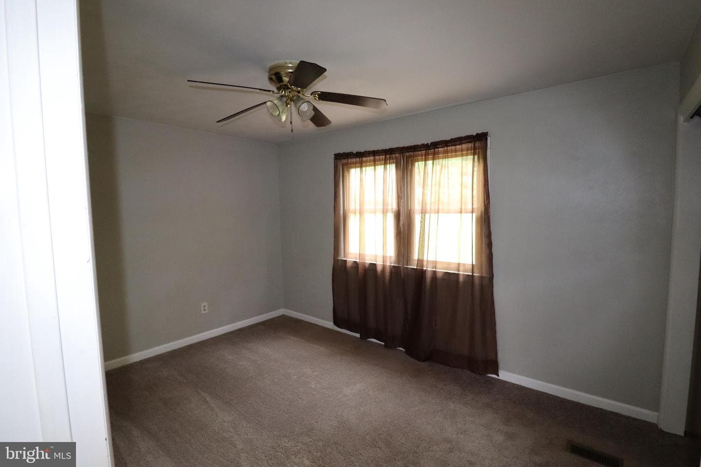 49 Valley View Drive photo 41