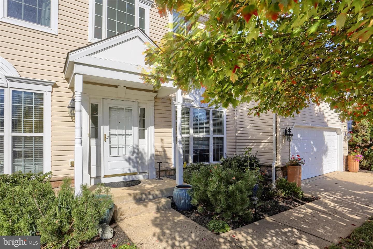 101 Hearthstone Court photo 2