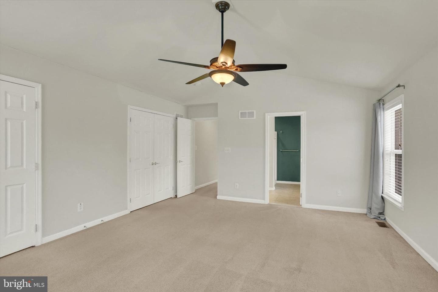 101 Hearthstone Court photo 25