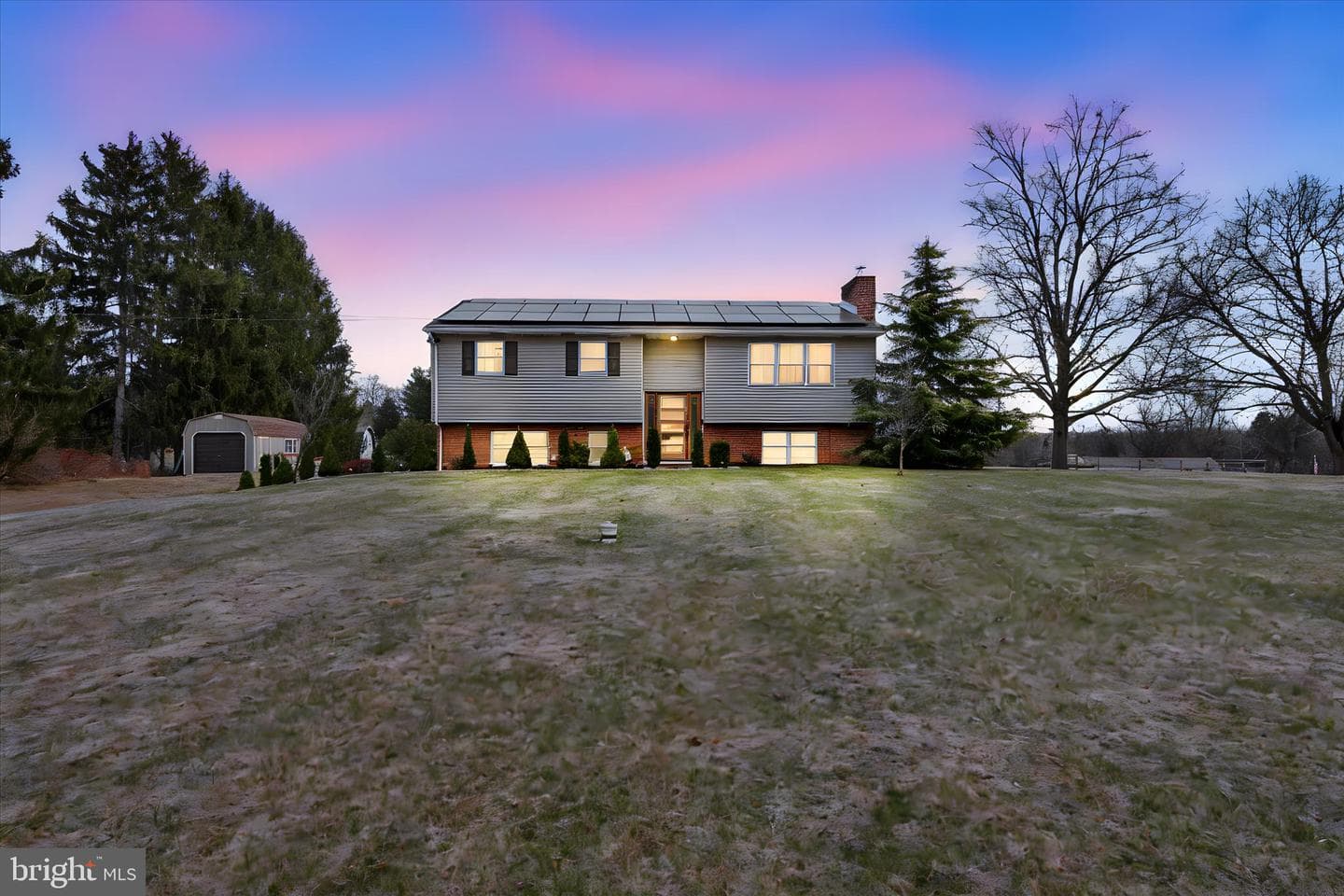 1145 Highland Drive photo 3