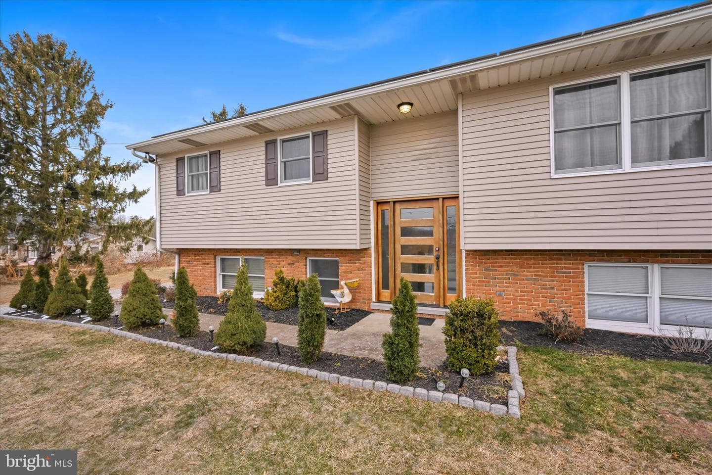 1145 Highland Drive photo 6