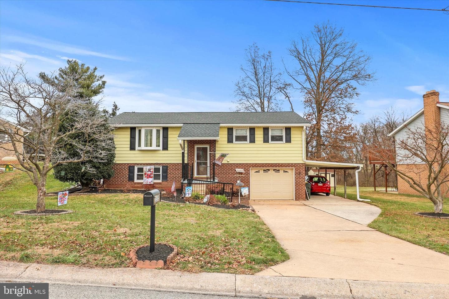 2285 Sycamore Road photo 3