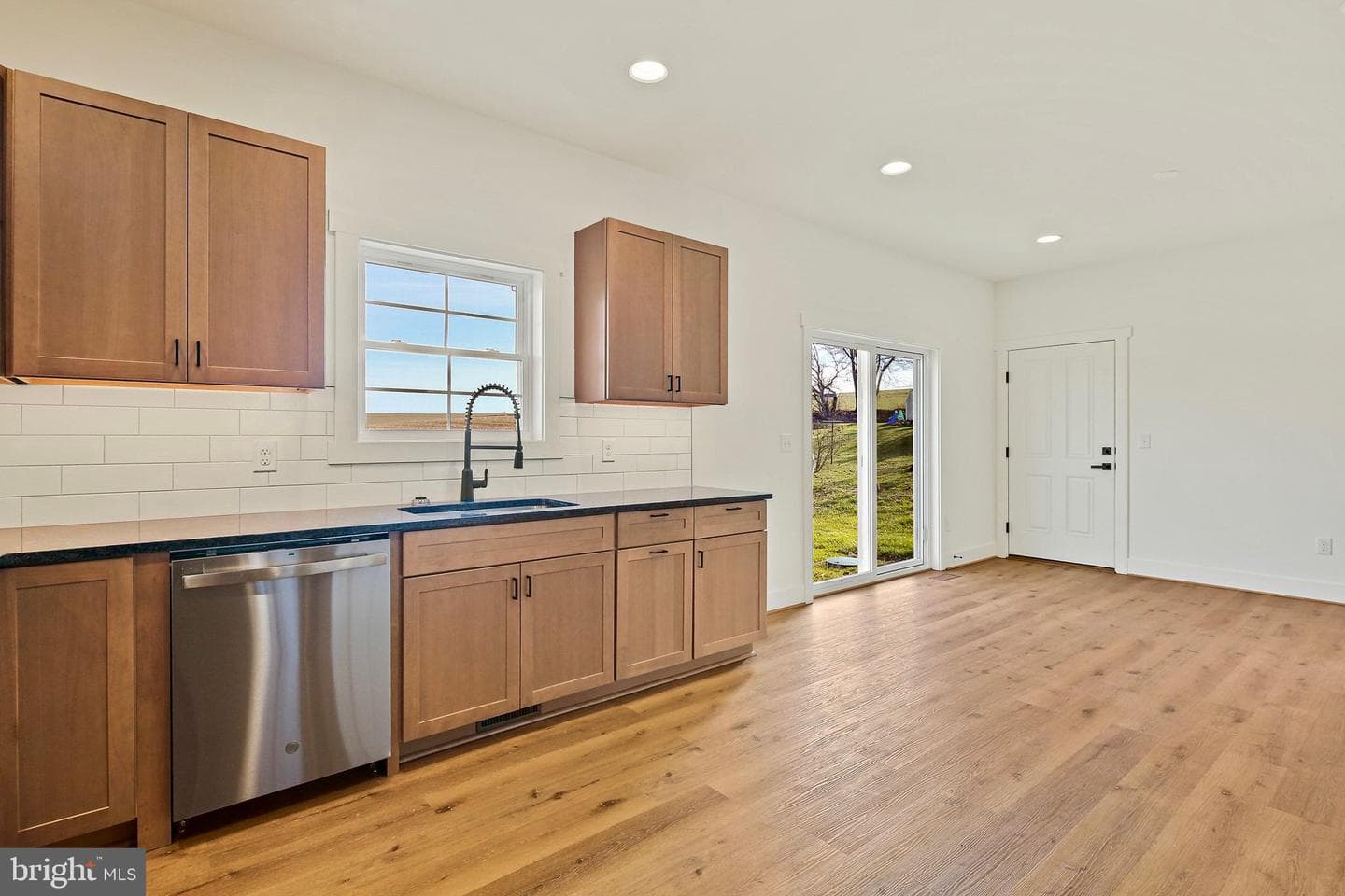 335 E Snyder Corner Rd photo 5