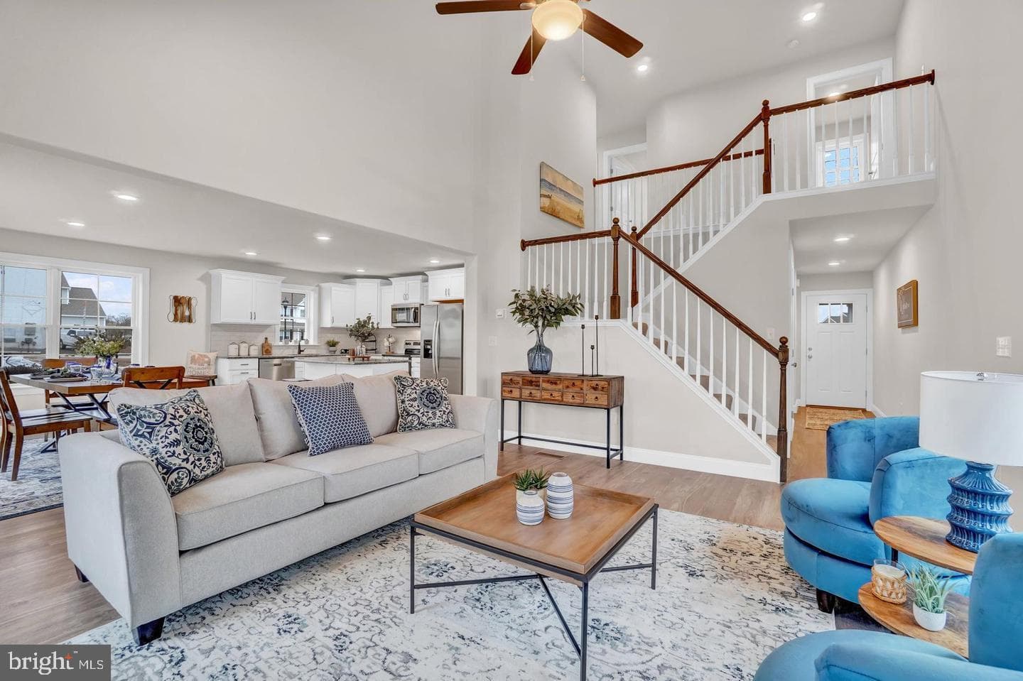 15 Eli Drive photo 2