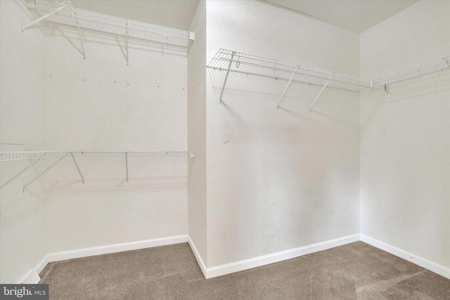 1416 Wheatfield Drive photo 24