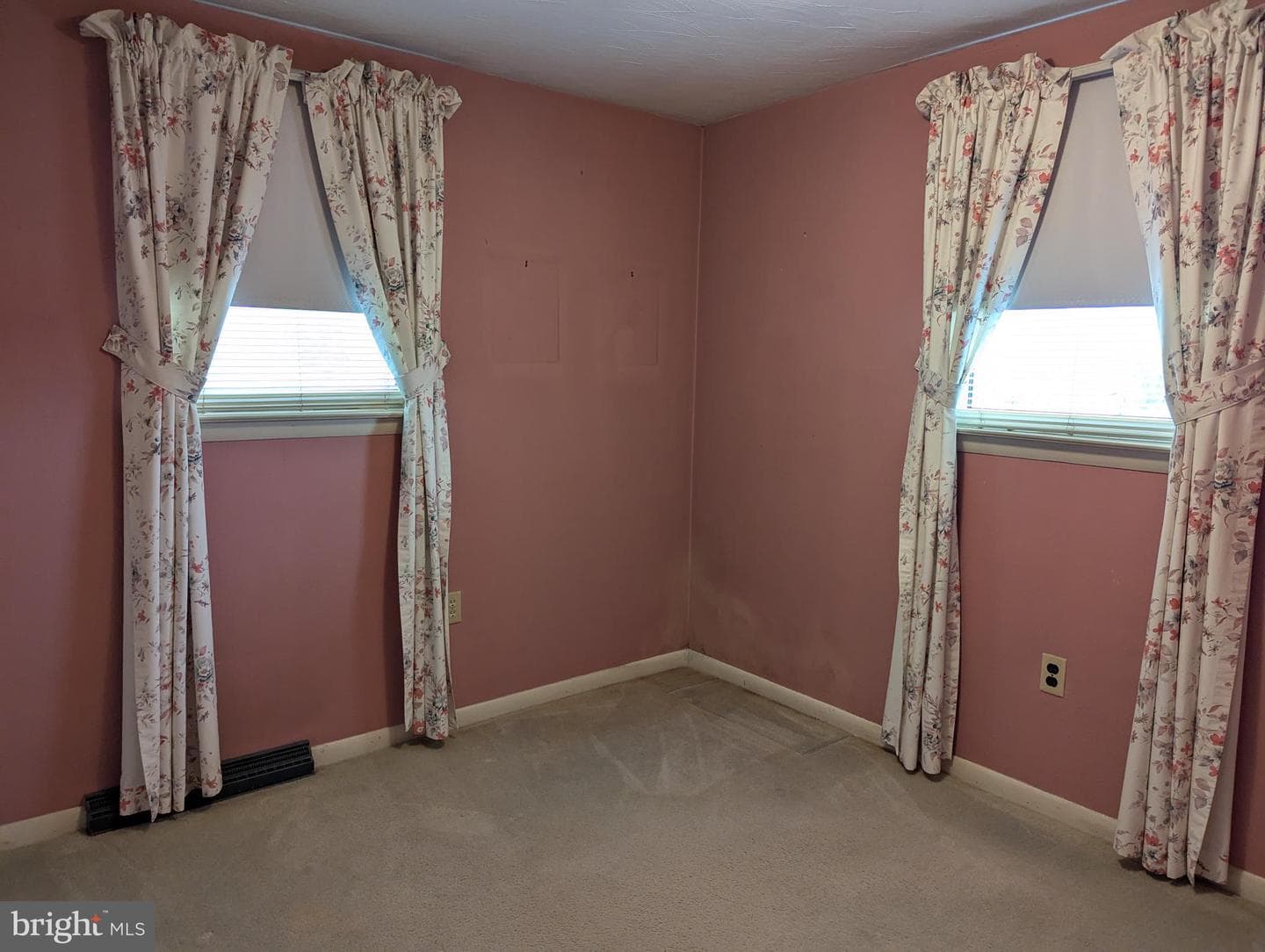 750 Finks Drive photo 14
