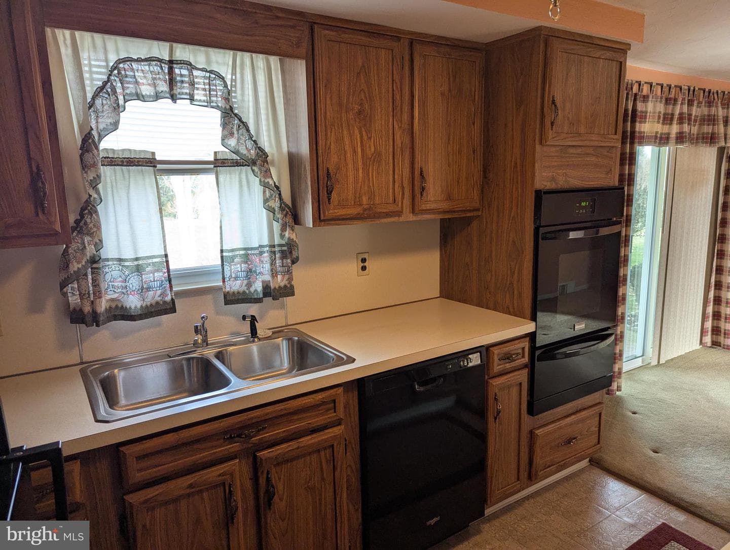 750 Finks Drive photo 6