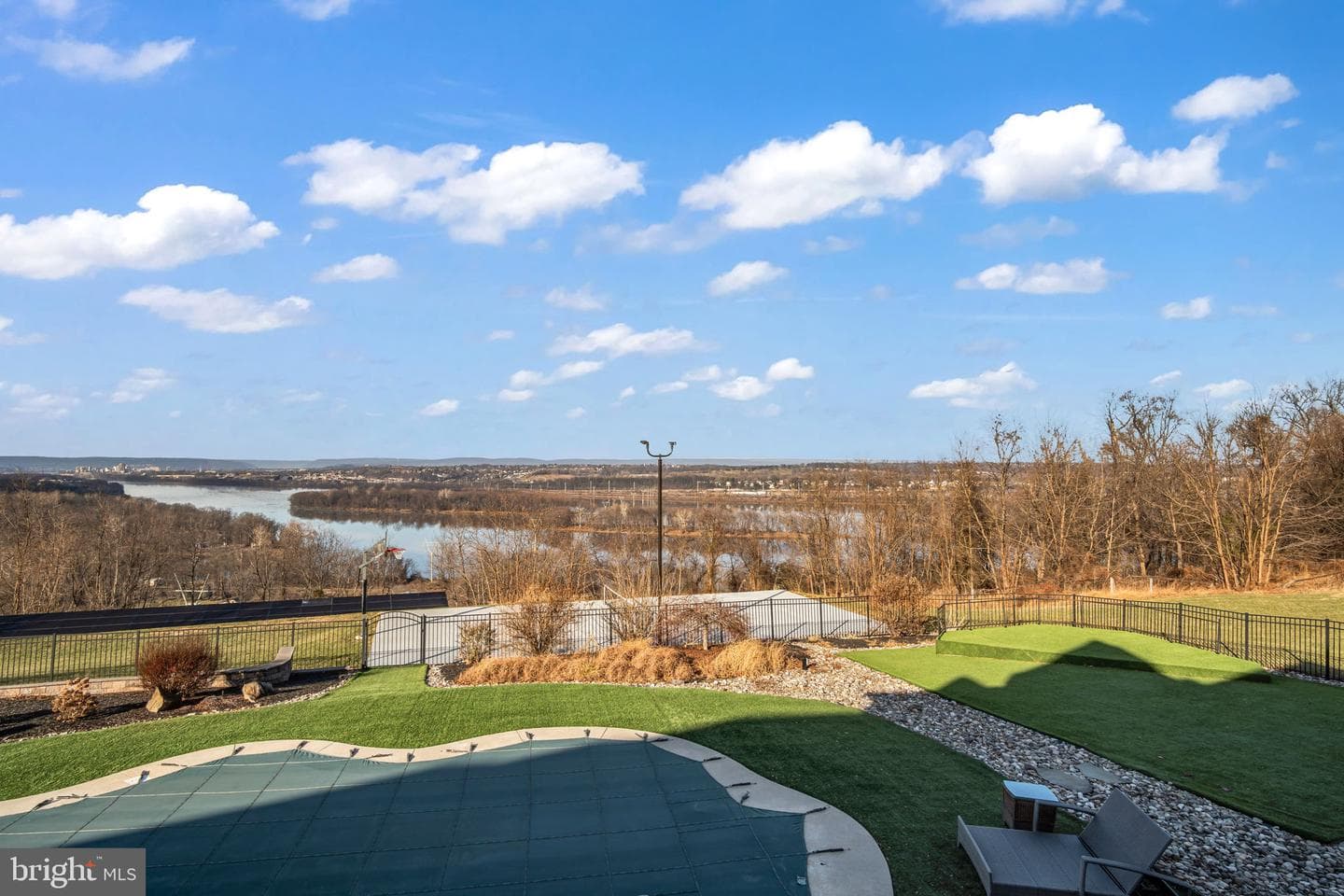 297 Thorley Road photo 12