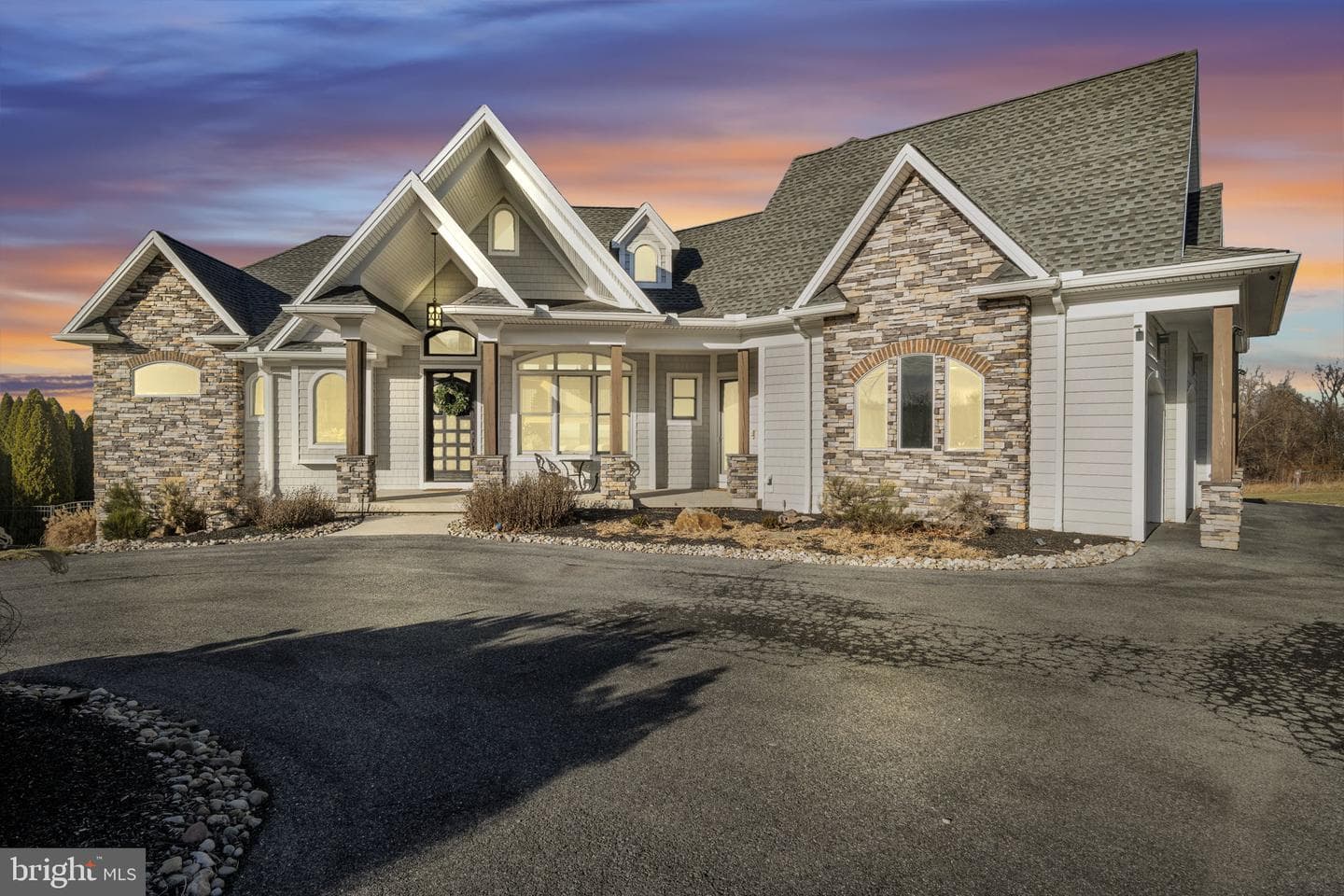 297 Thorley Road photo 2