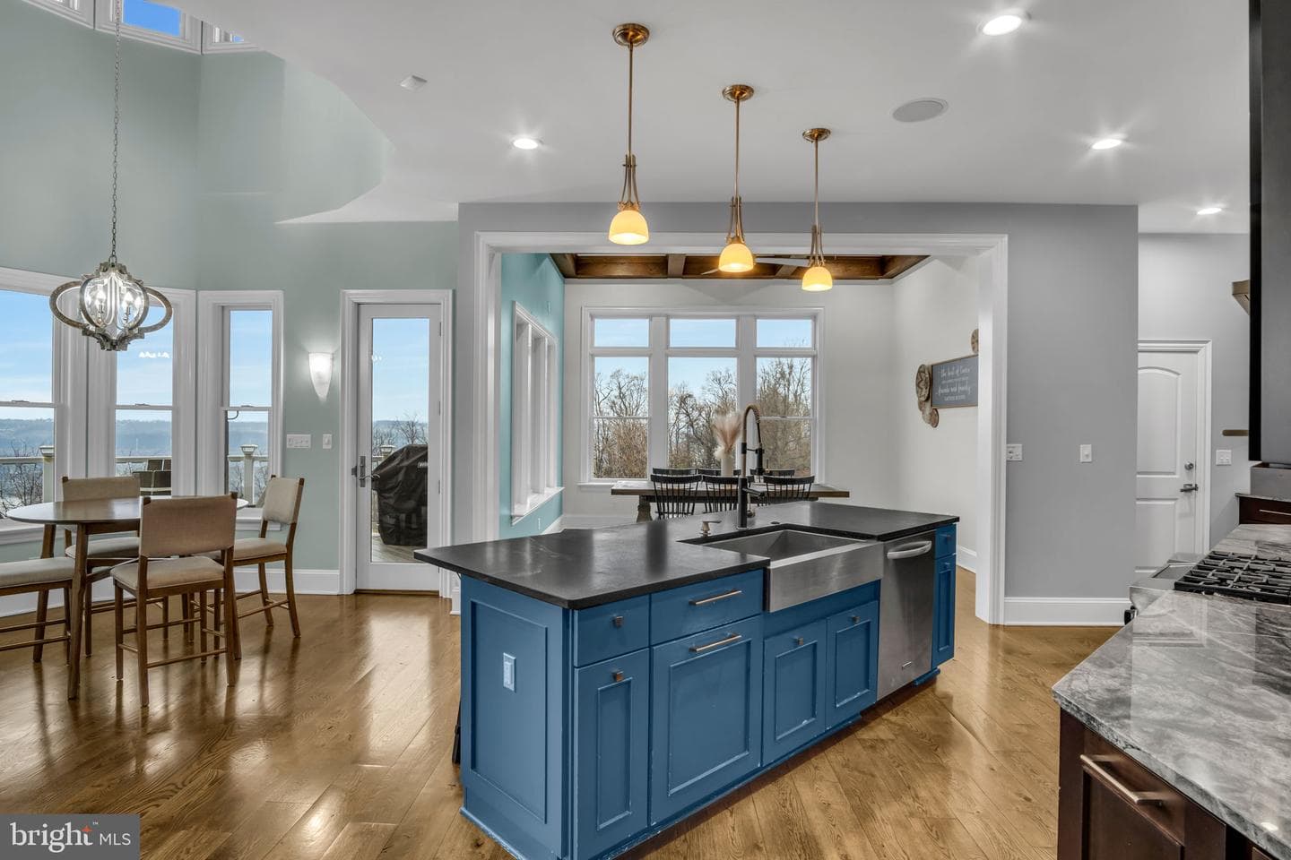 297 Thorley Road photo 32