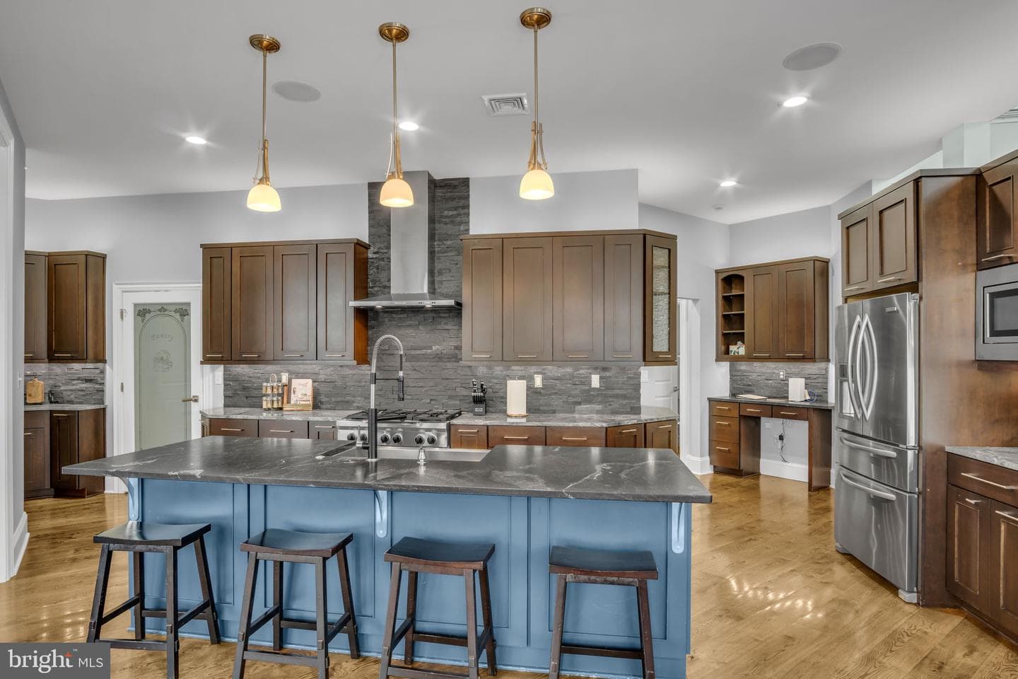 297 Thorley Road photo 35