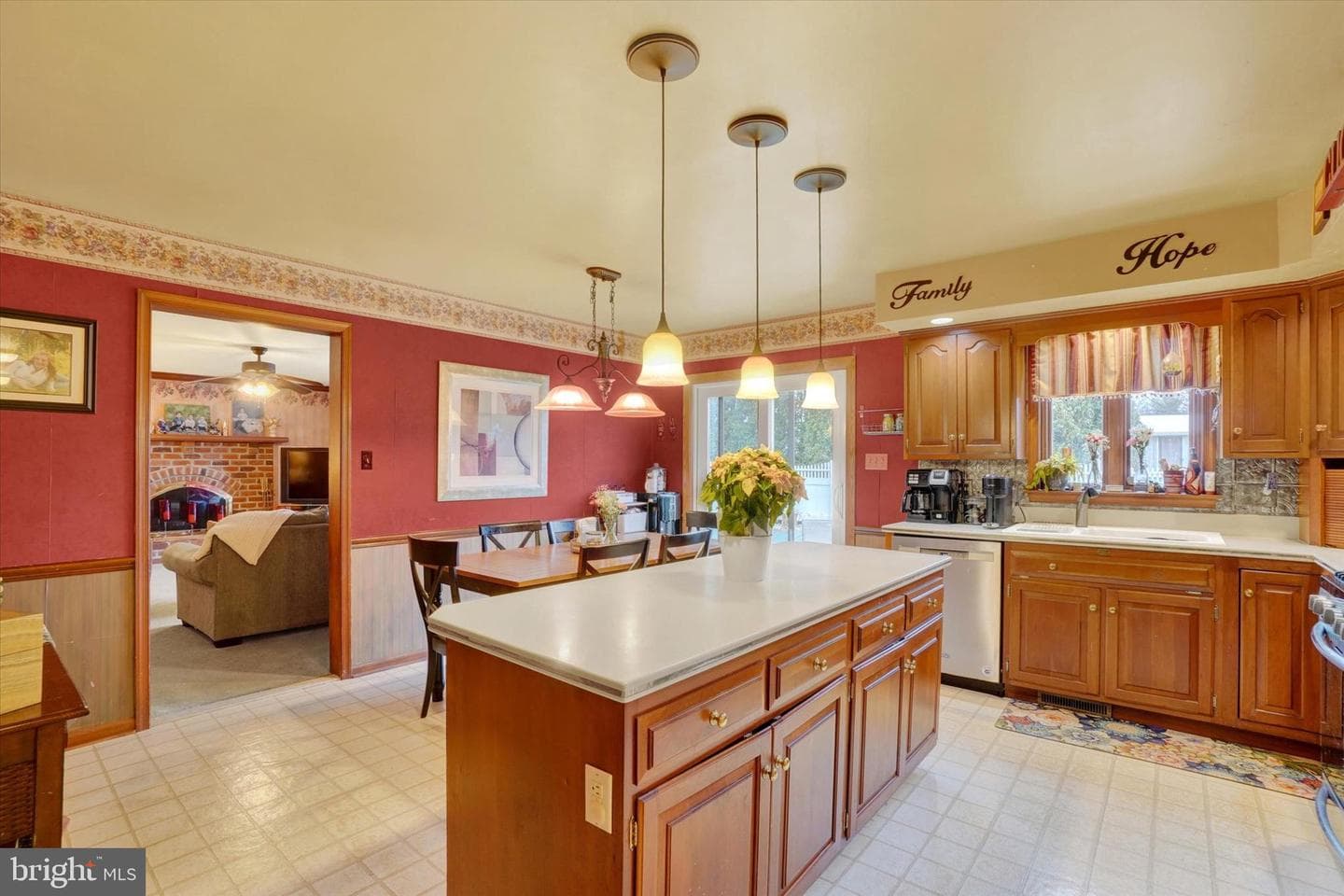 2035 Parkton Lane photo 10