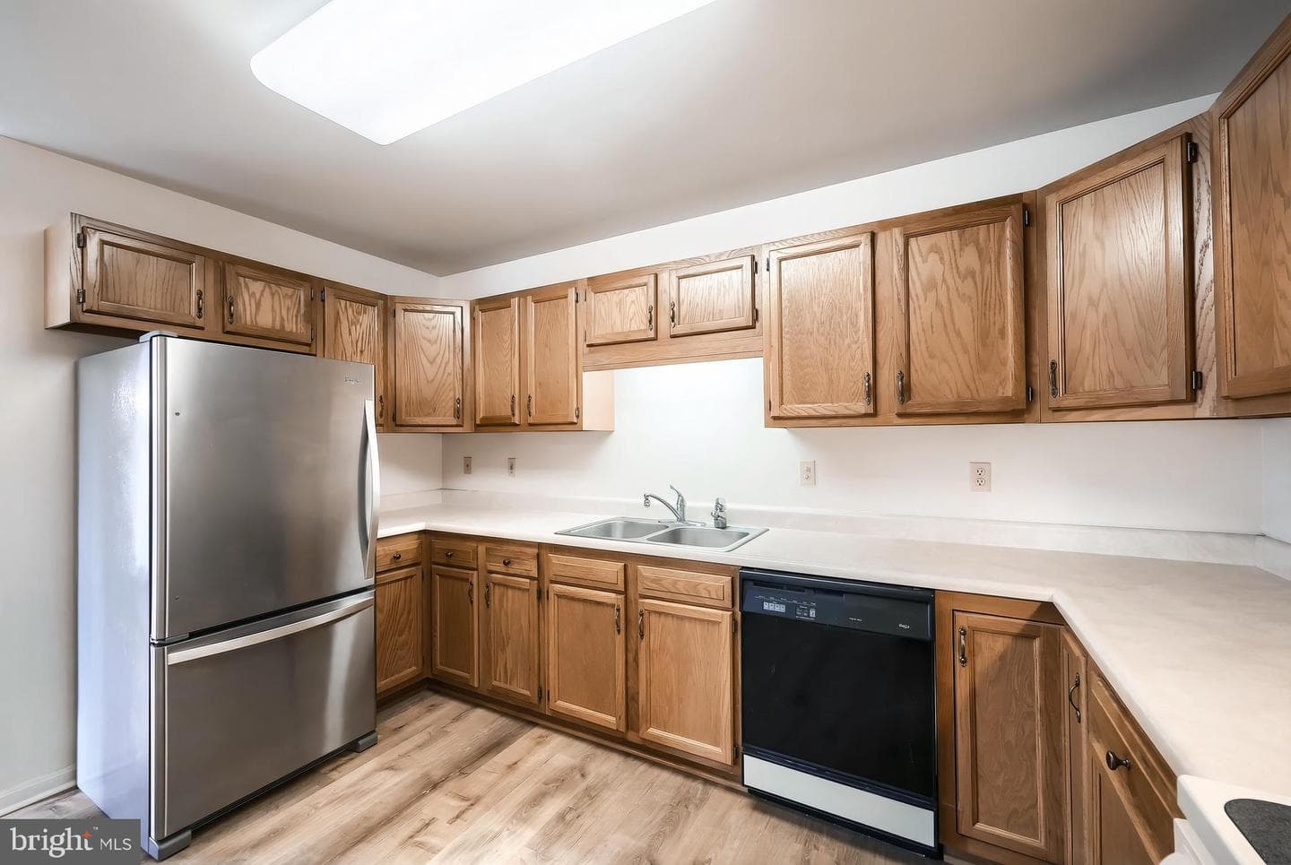1012 Village Way #1012 photo 17