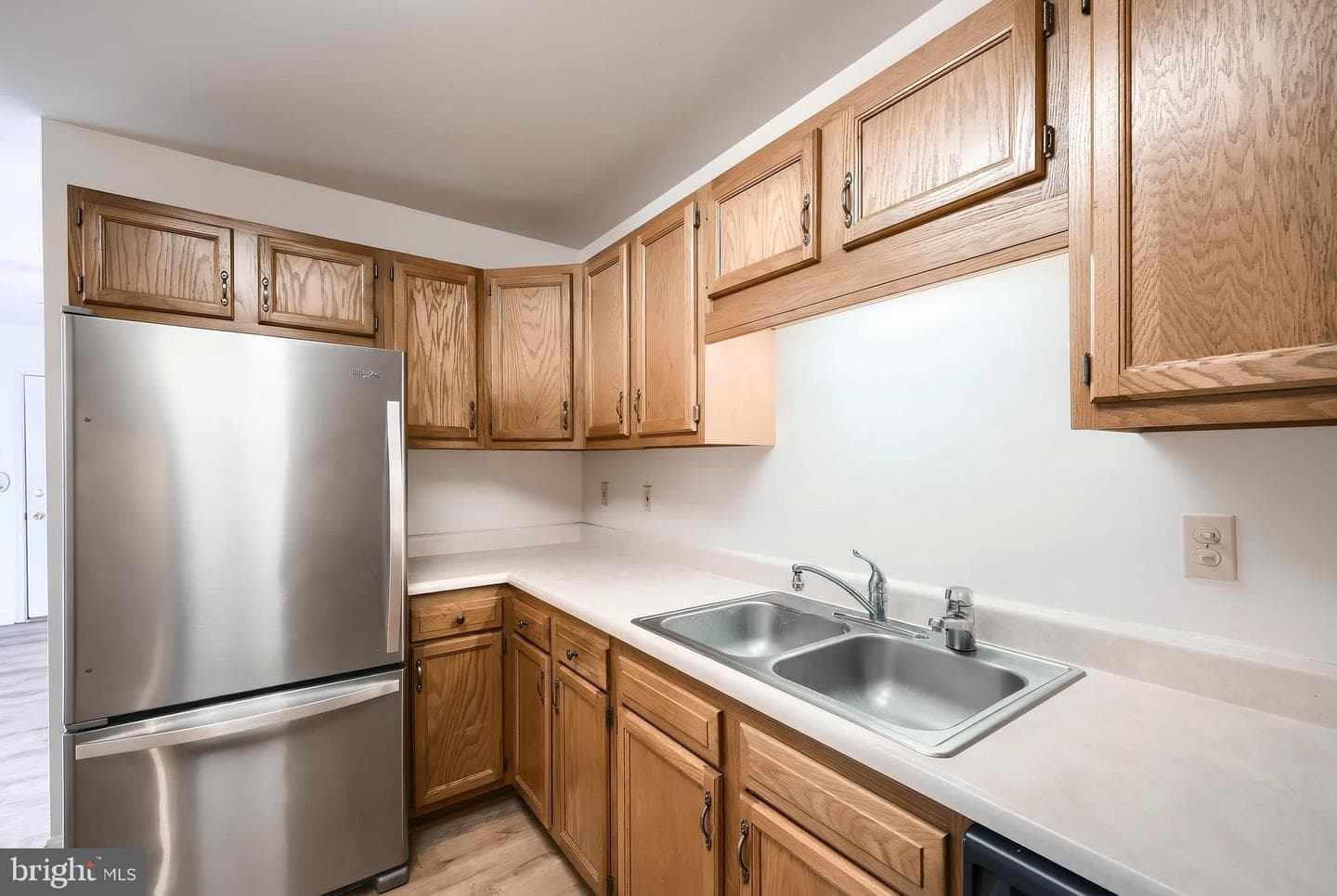 1012 Village Way #1012 photo 18