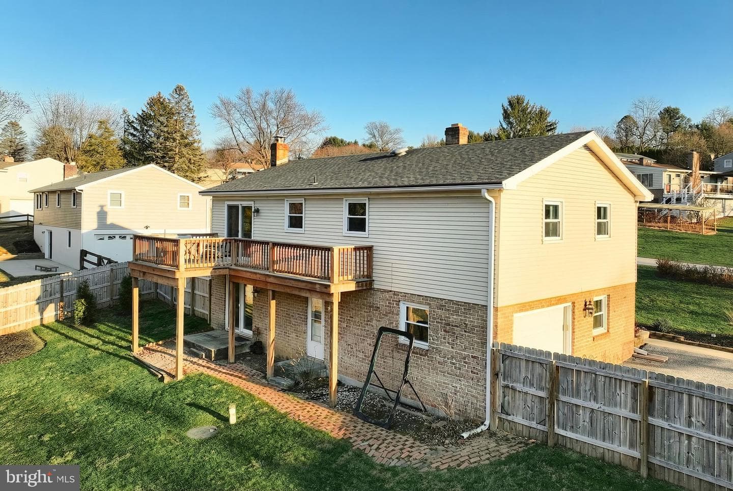 516 Gary Drive photo 40