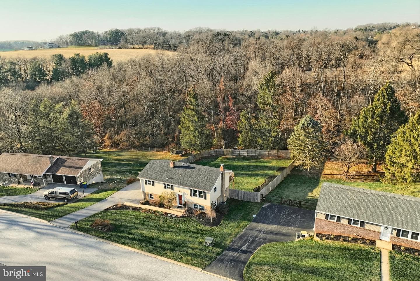 516 Gary Drive photo 44