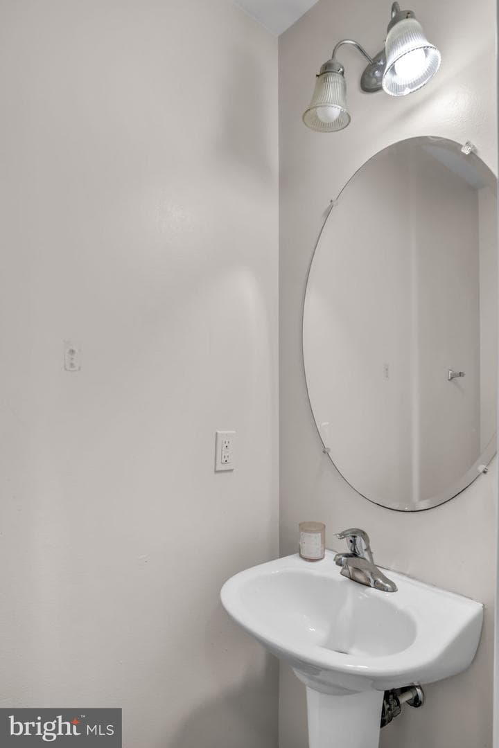 250 Country Ridge Drive photo 6