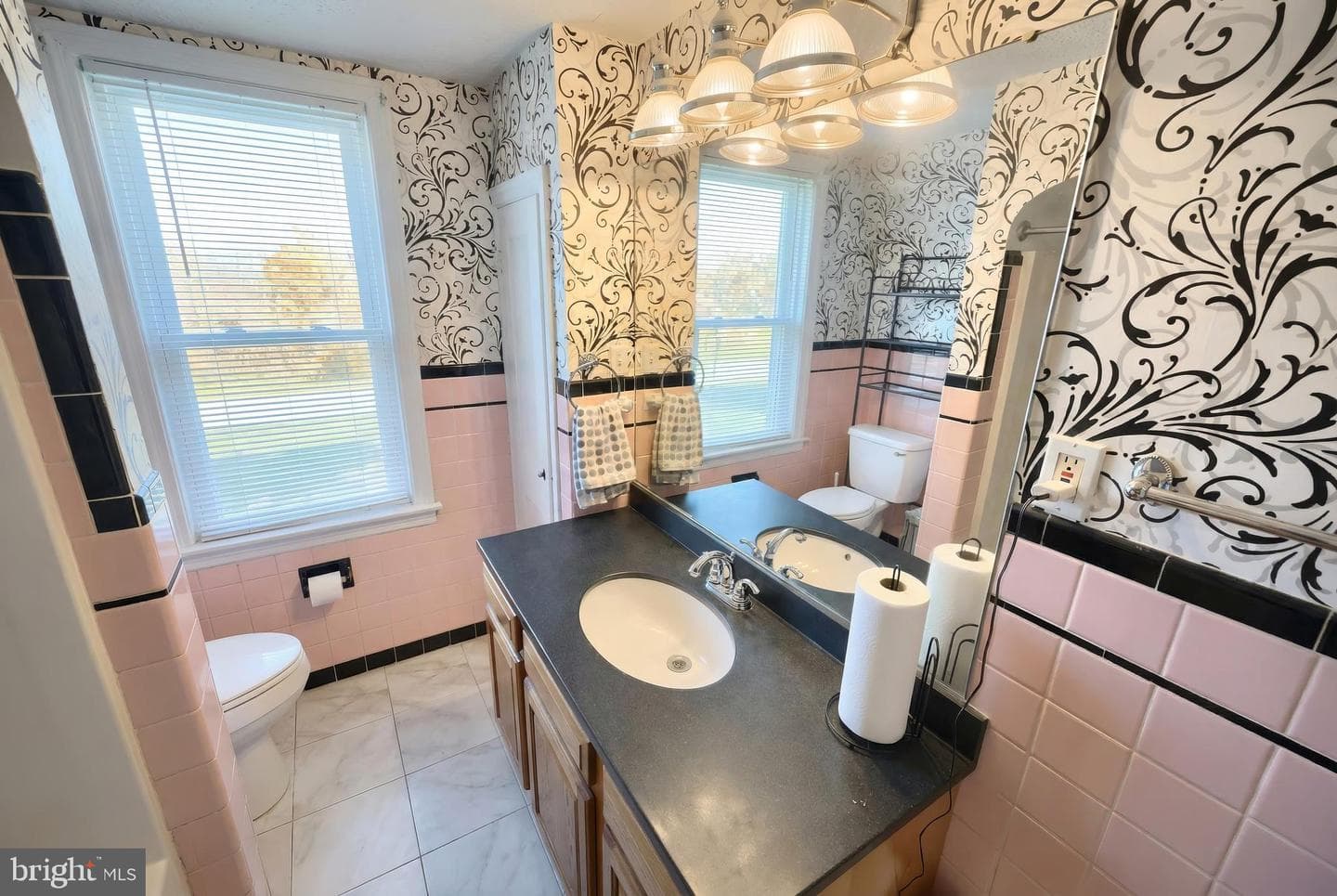 3069 N George Street photo 20
