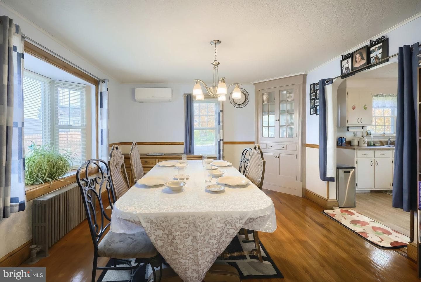 3069 N George Street photo 9