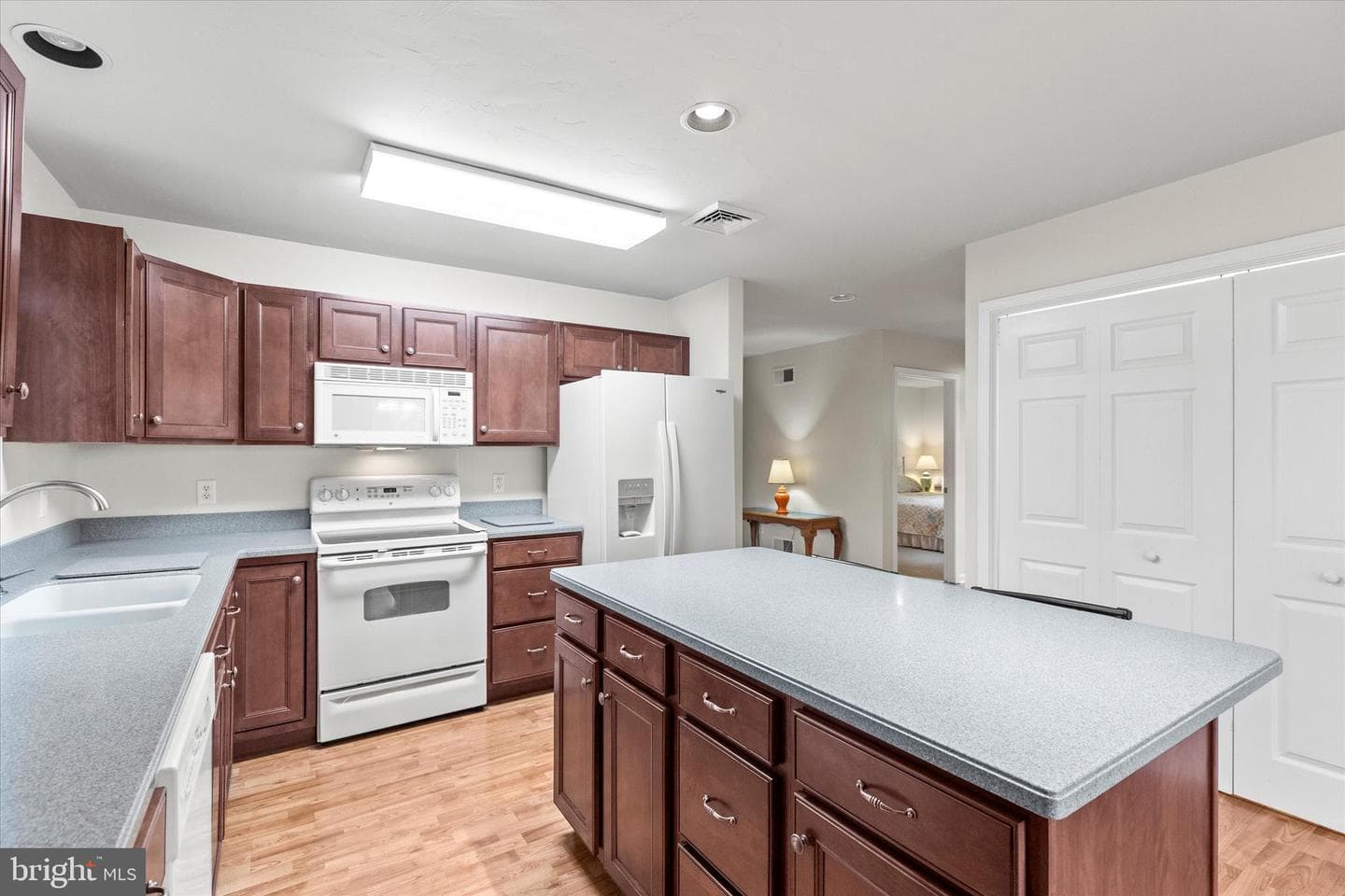 4049 Clair Mar Drive #13 photo 11