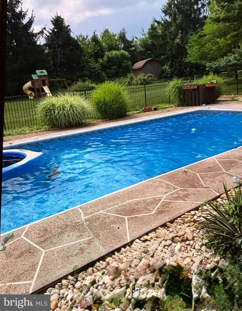 2350 Sutton Road photo 27
