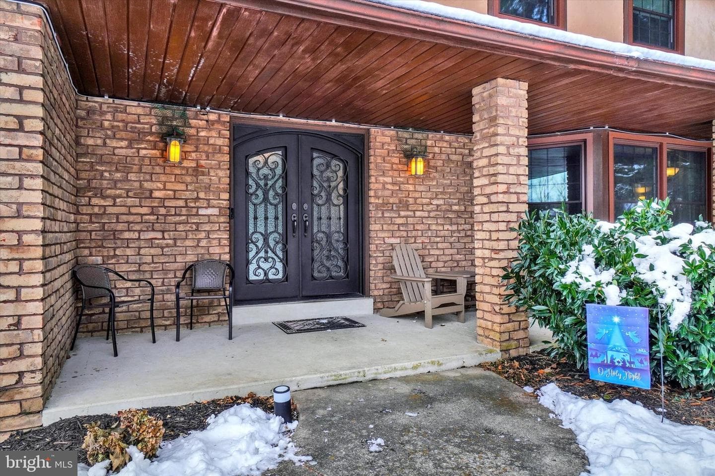 2350 Sutton Road photo 3