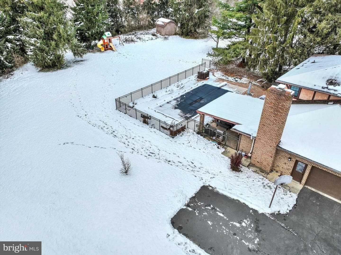 2350 Sutton Road photo 31