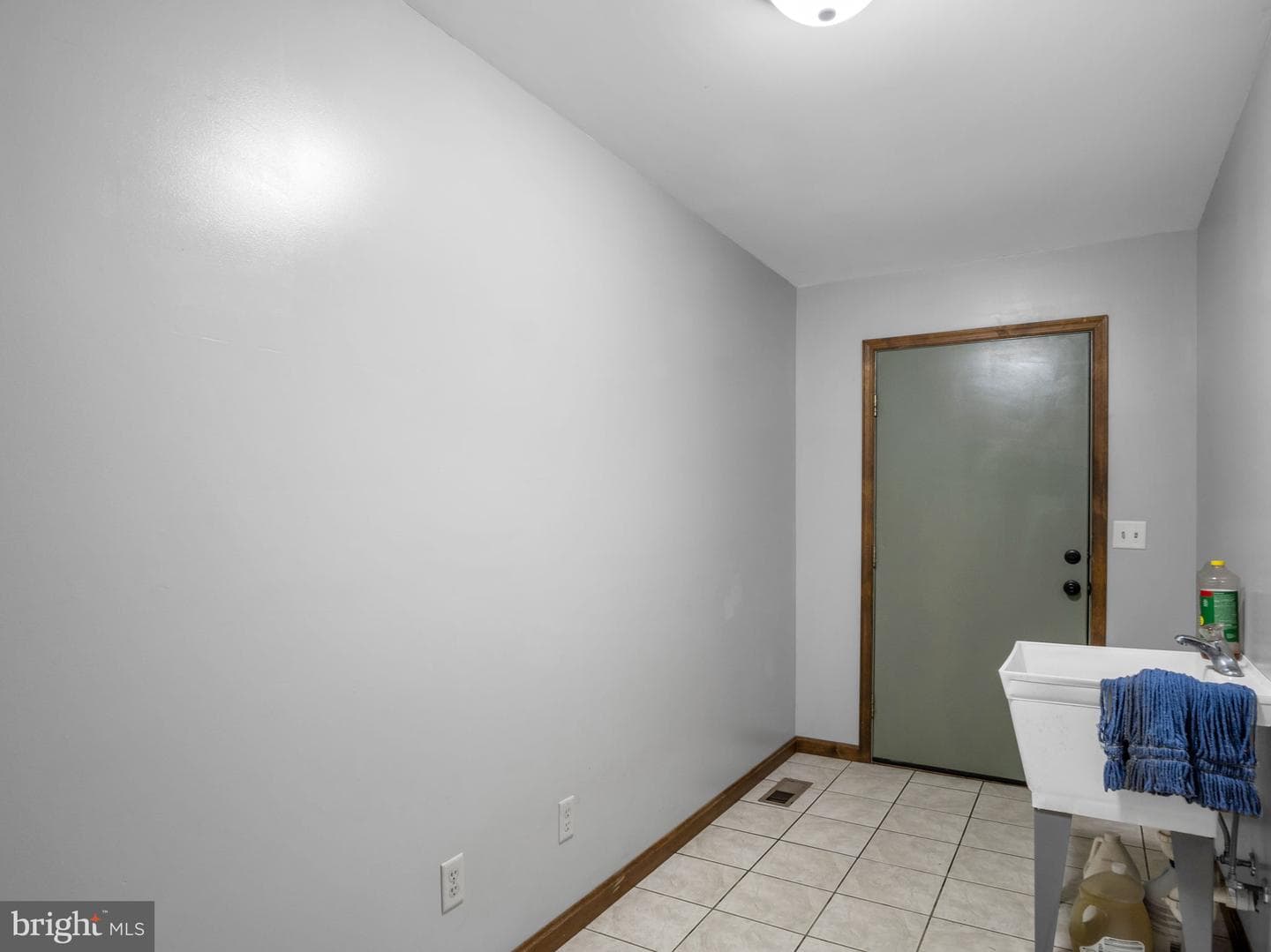 7 Clear Springs Road photo 36