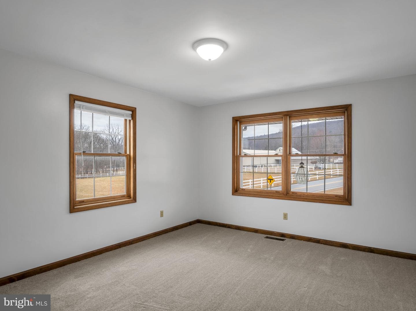 7 Clear Springs Road photo 40