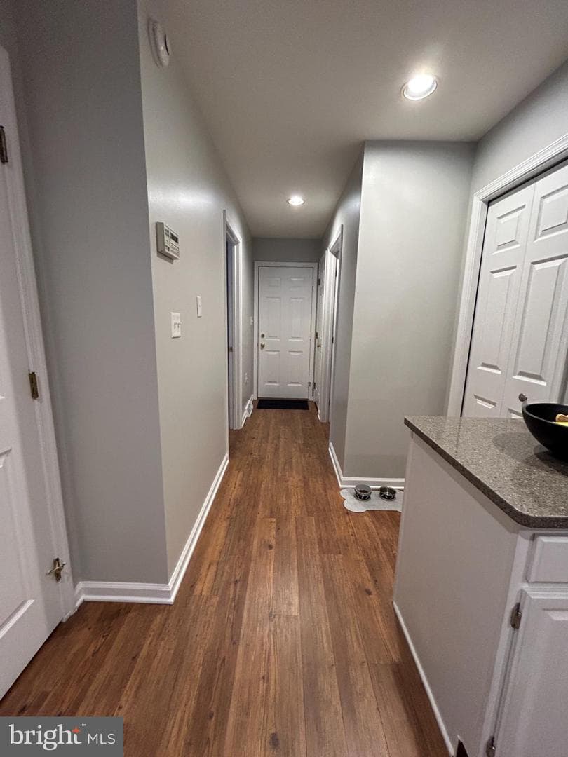 55 Jean Lo Way photo 14