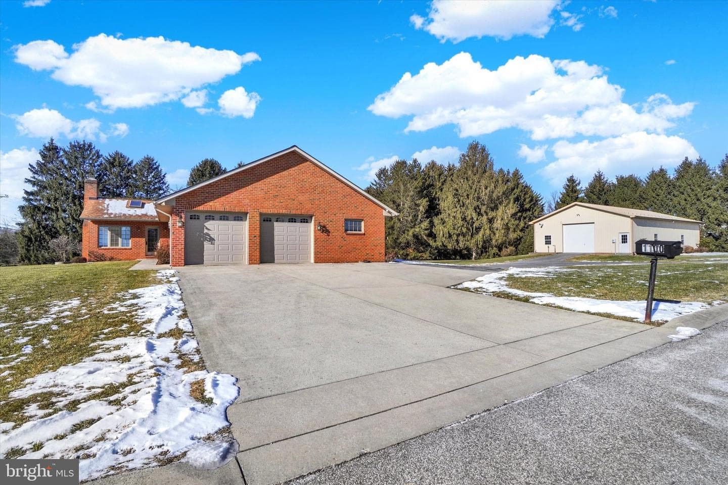 1100 Millcreek Road photo 2