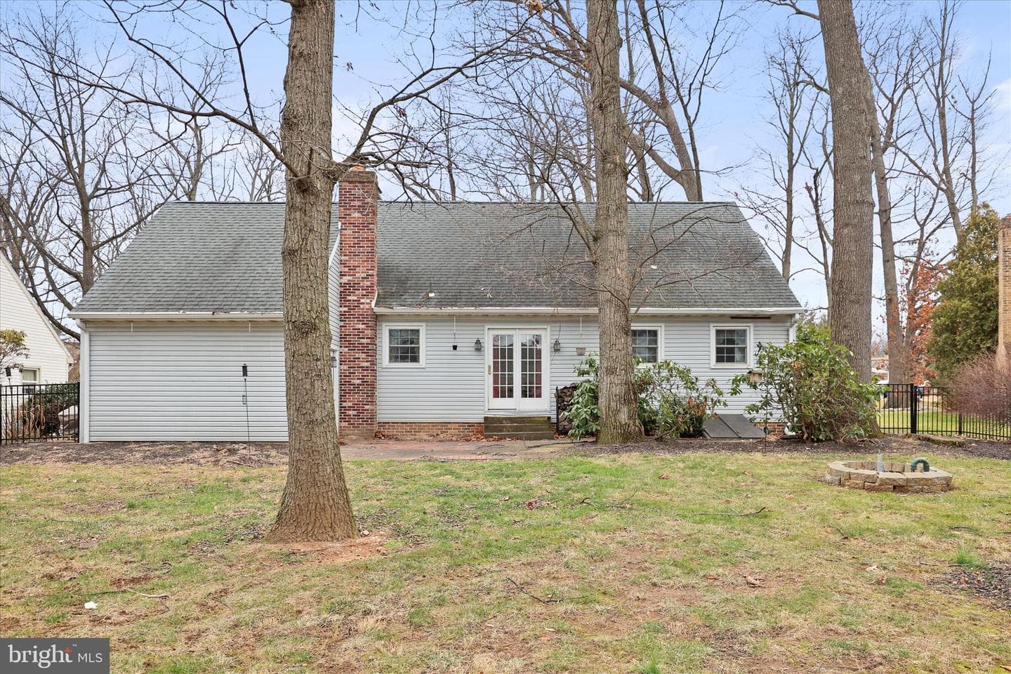 15 Sheridan Drive photo 45