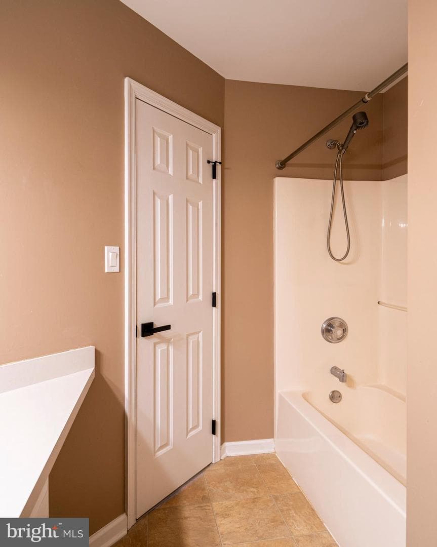 2301 E Slater Hill Lane E #48 photo 31