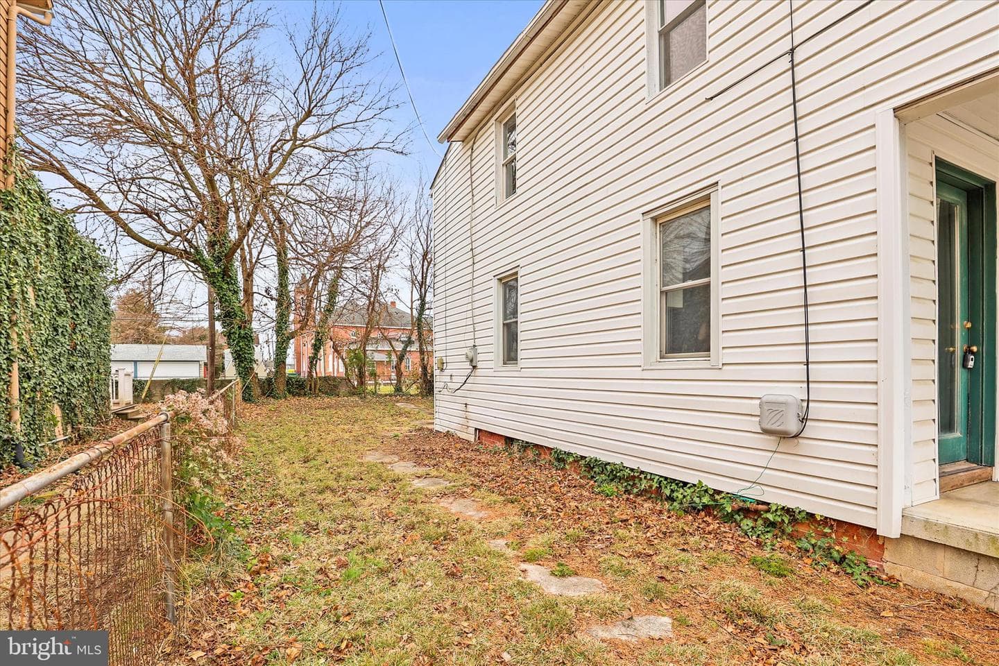 113 Locust Street photo 30