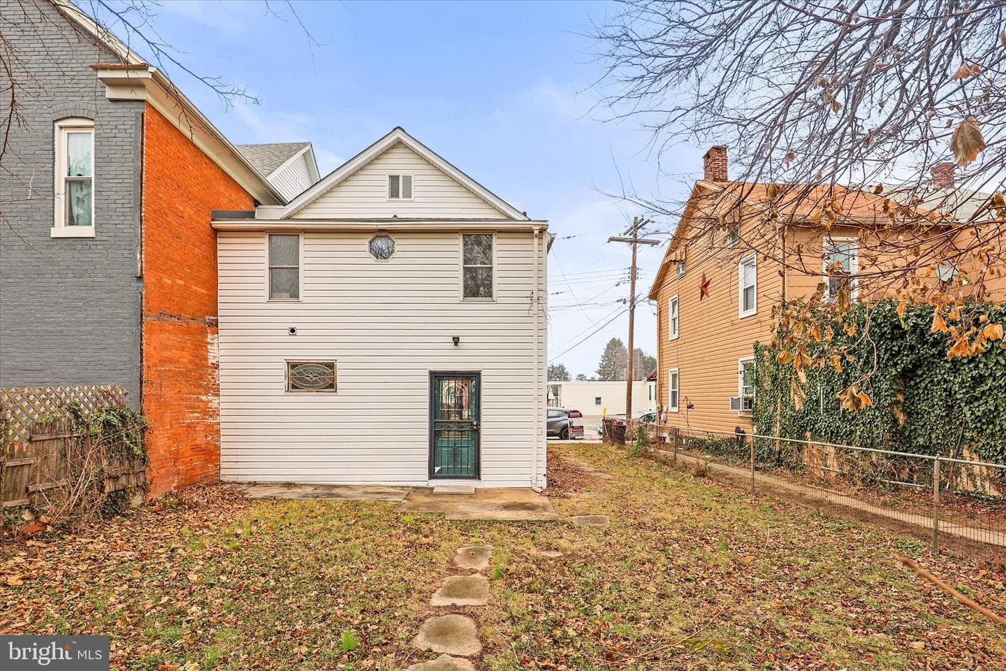 113 Locust Street photo 33