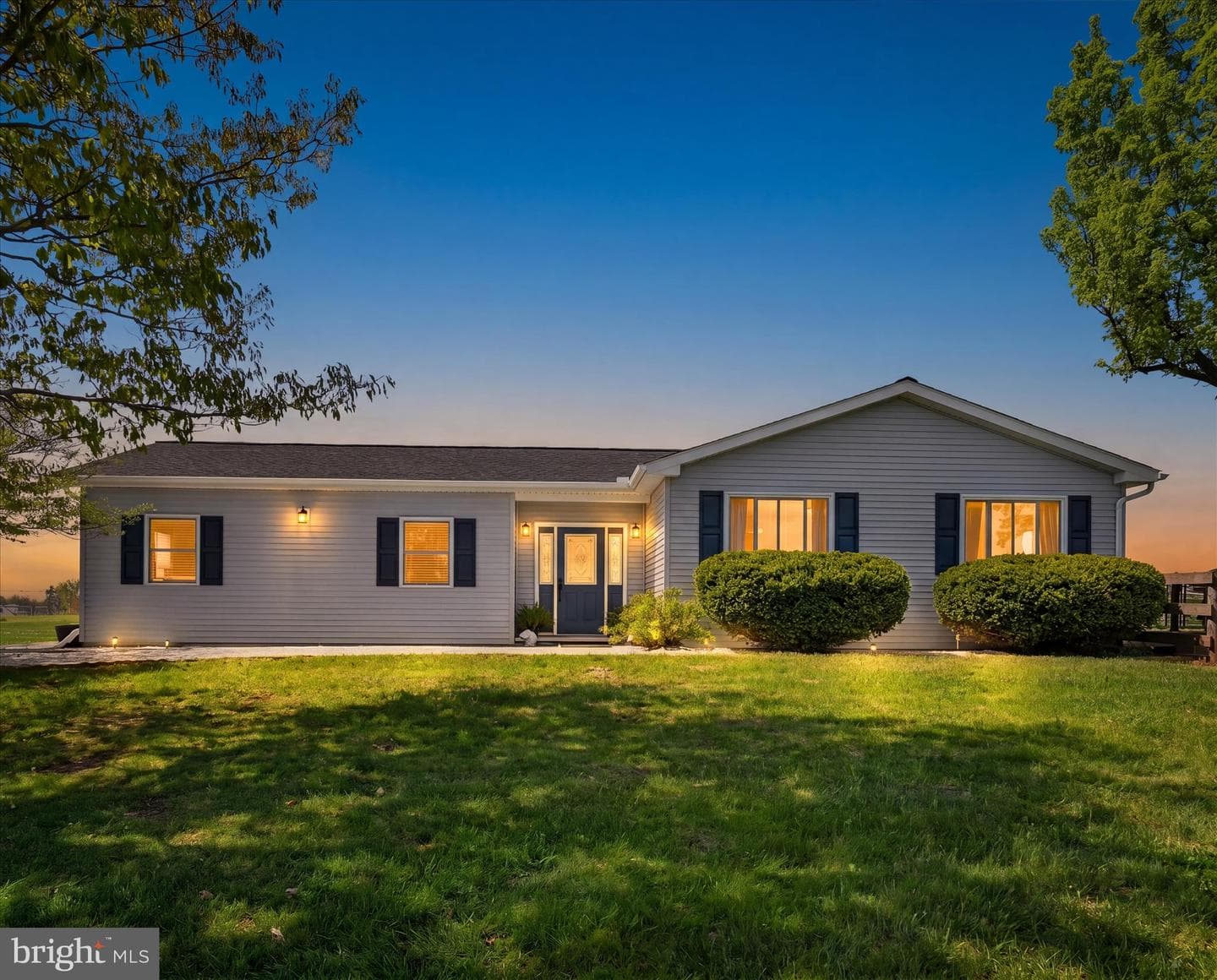 145 Franklintown Road photo 18