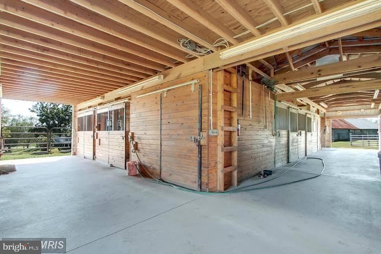 145 Franklintown Road photo 3