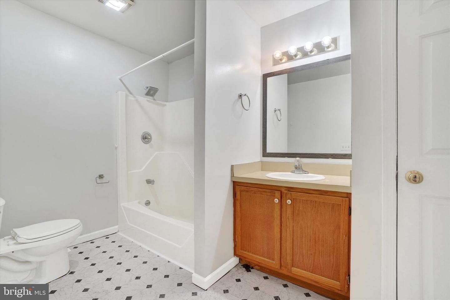 3 Harrison Road photo 14