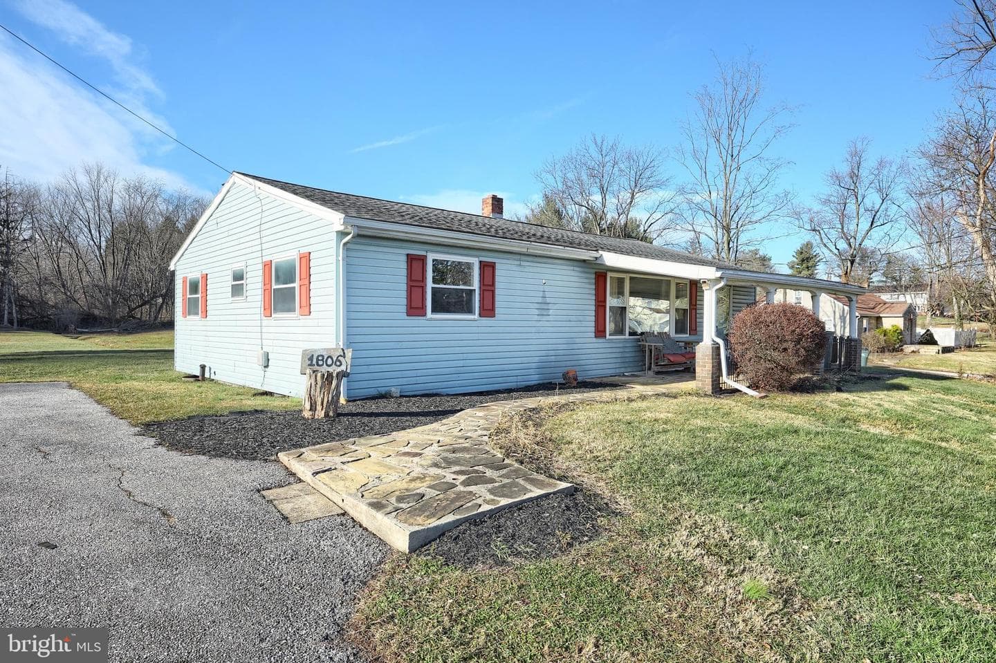 1806 Virginia Avenue photo 2