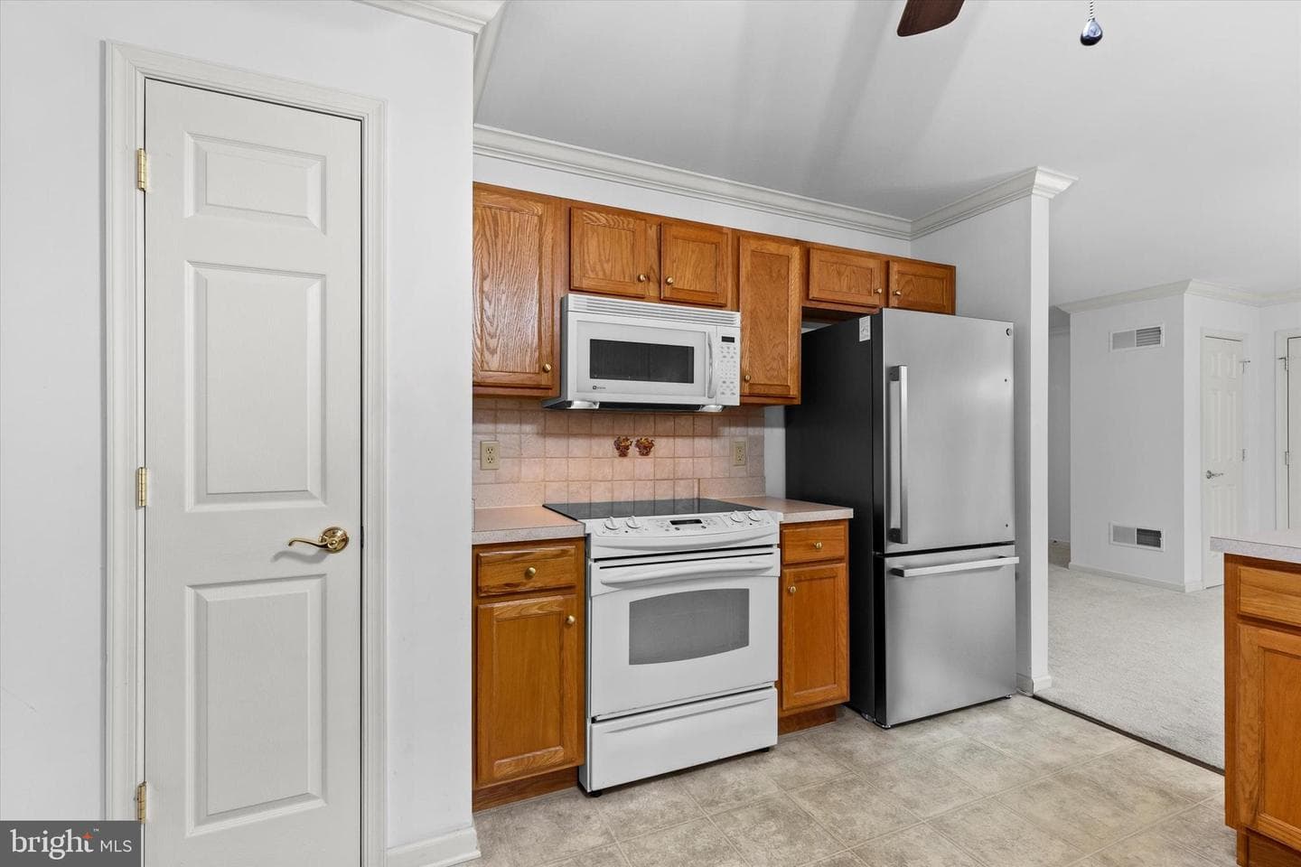 218 Equine Cove photo 11