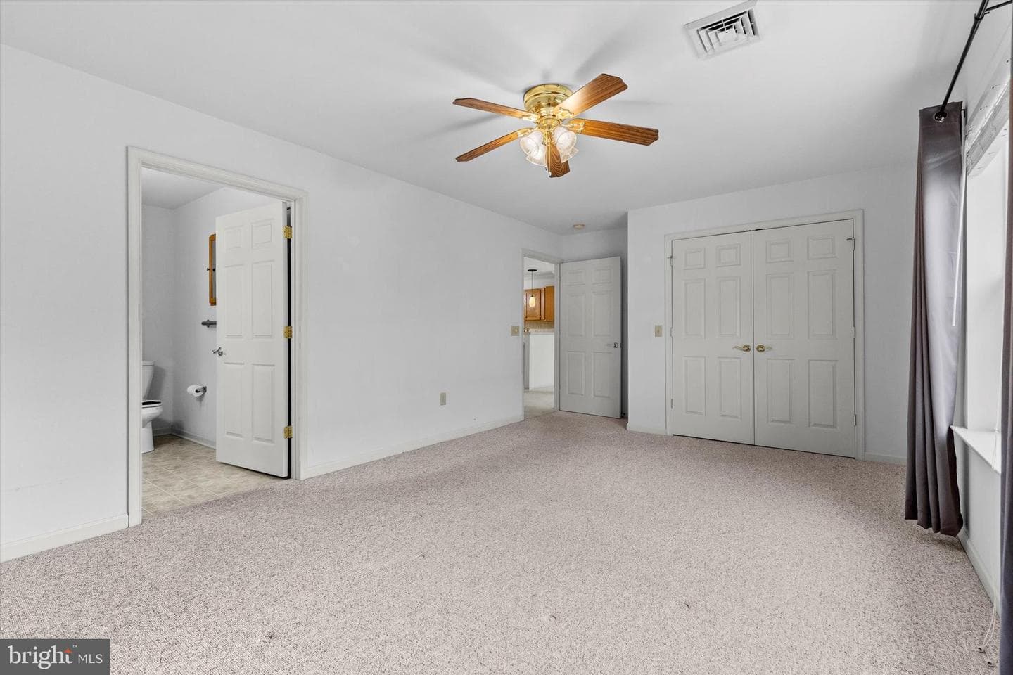 218 Equine Cove photo 17
