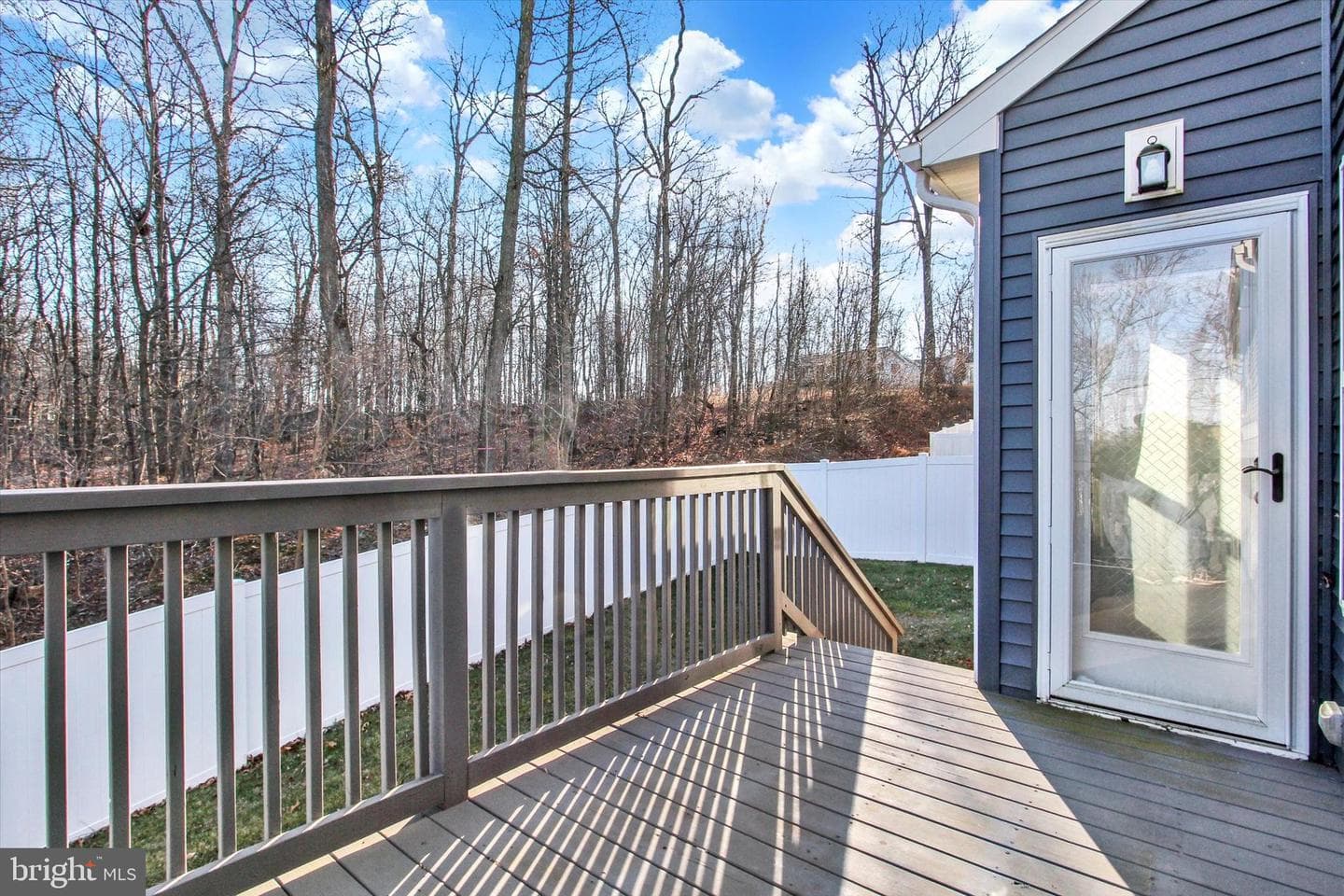 155 Sunbury Way photo 33