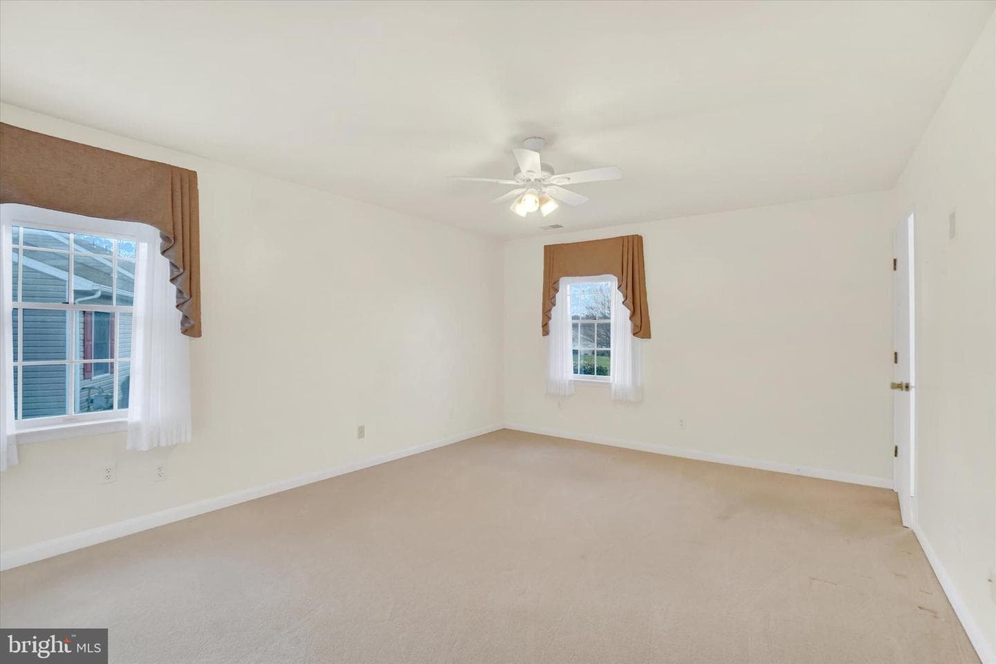 4114 Woodspring Lane photo 14