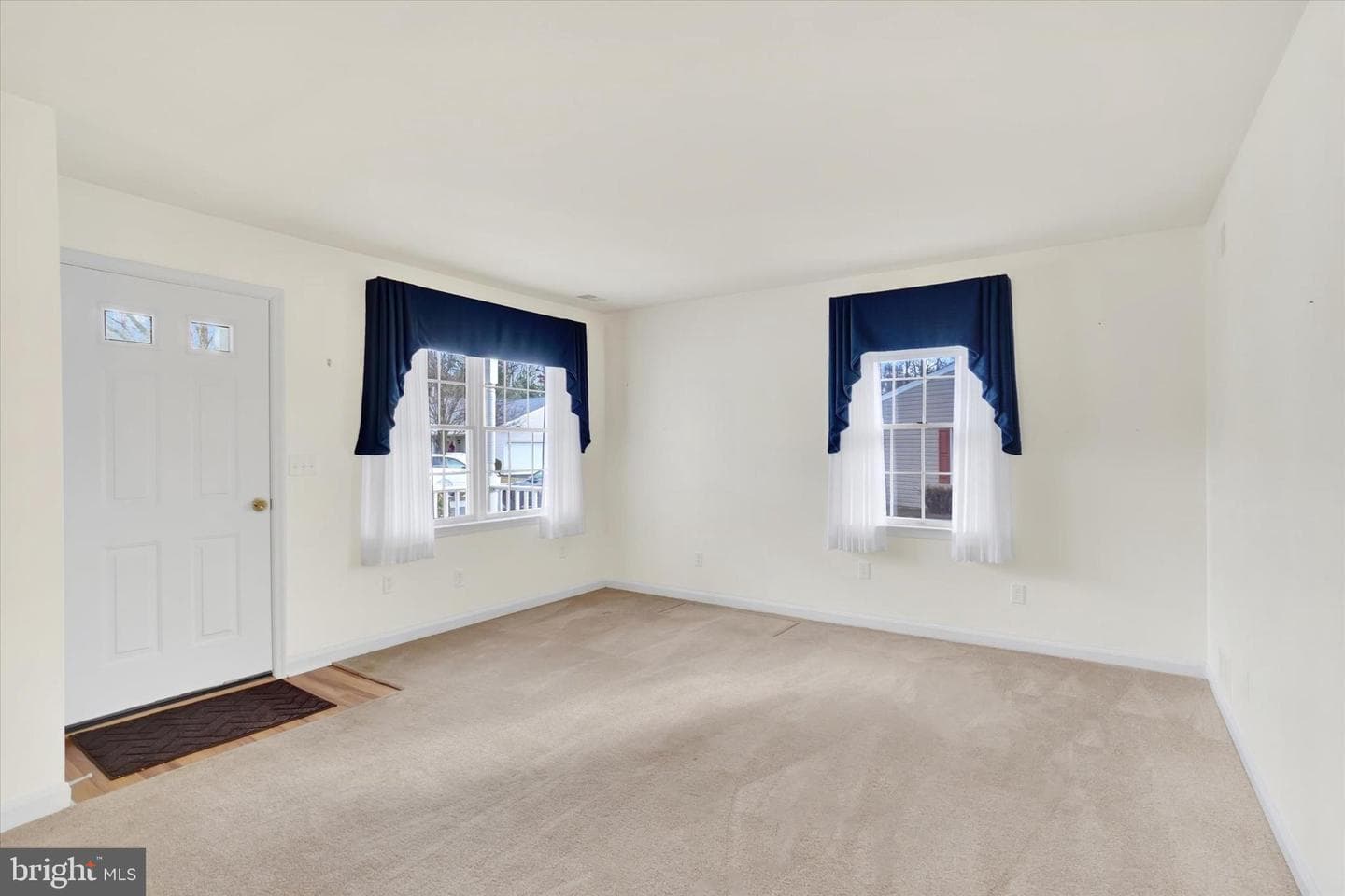 4114 Woodspring Lane photo 2