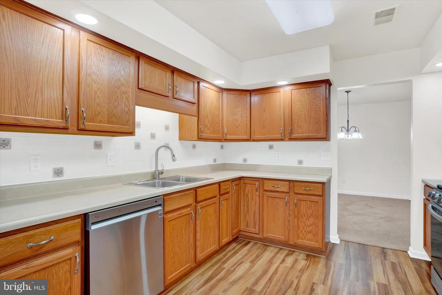 4114 Woodspring Lane photo 9