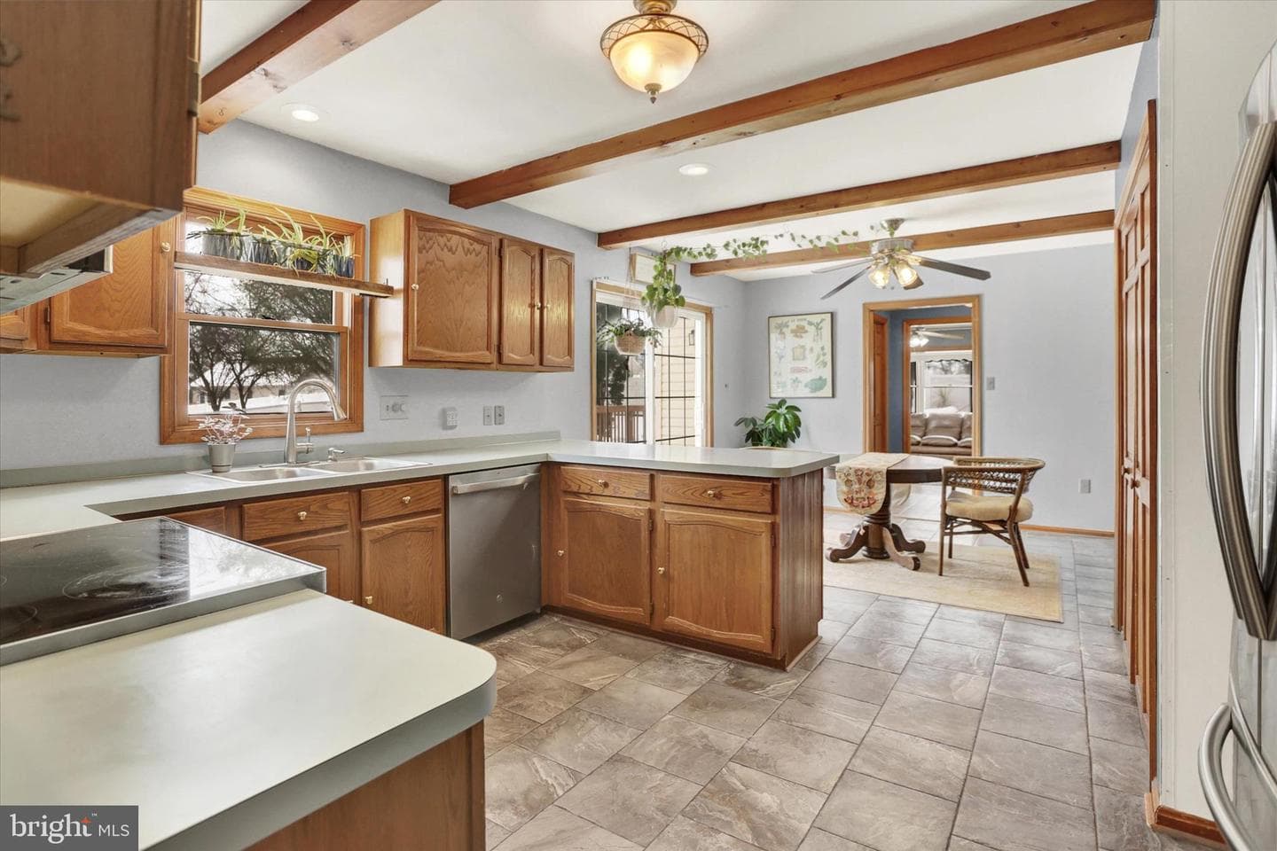 405 Clover Road photo 11