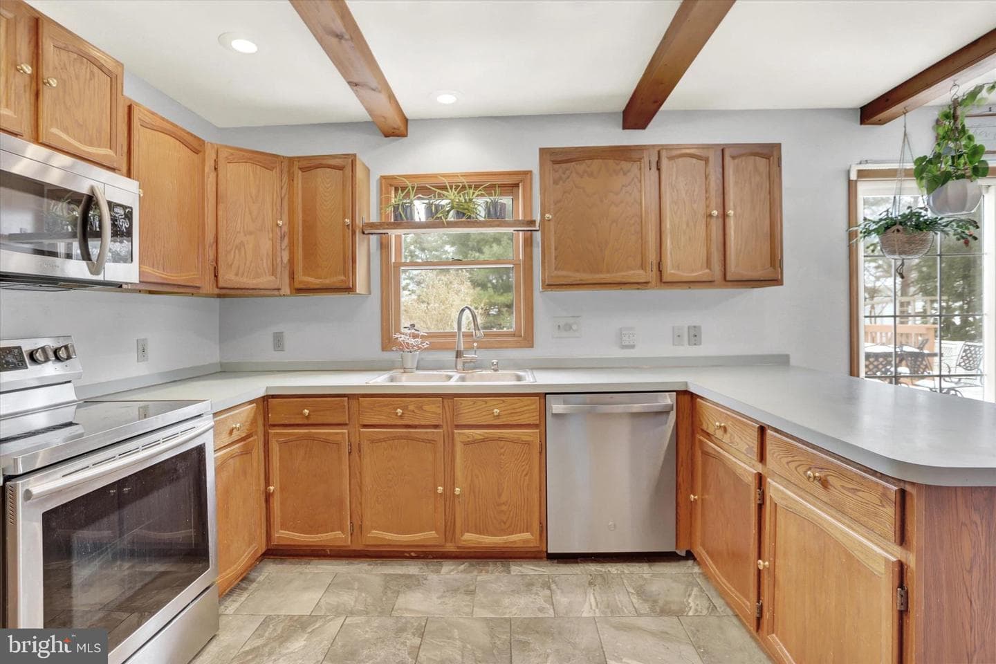 405 Clover Road photo 12