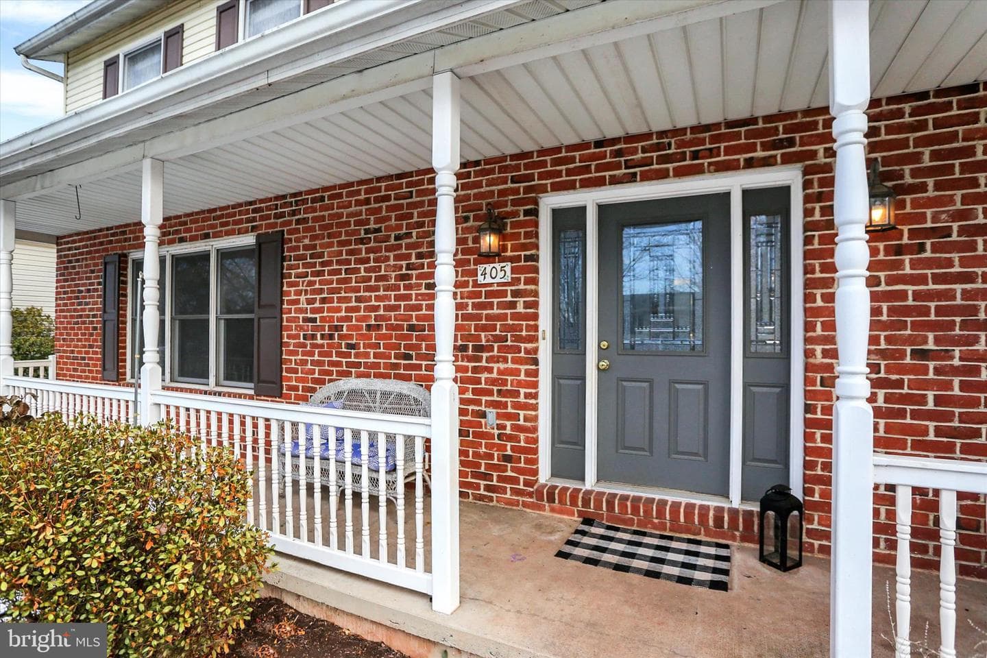 405 Clover Road photo 2