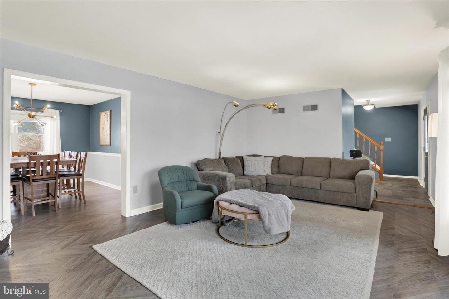 405 Clover Road photo 6