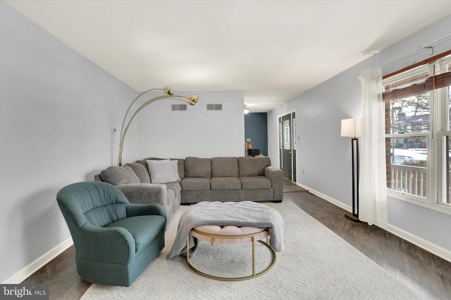 405 Clover Road photo 7